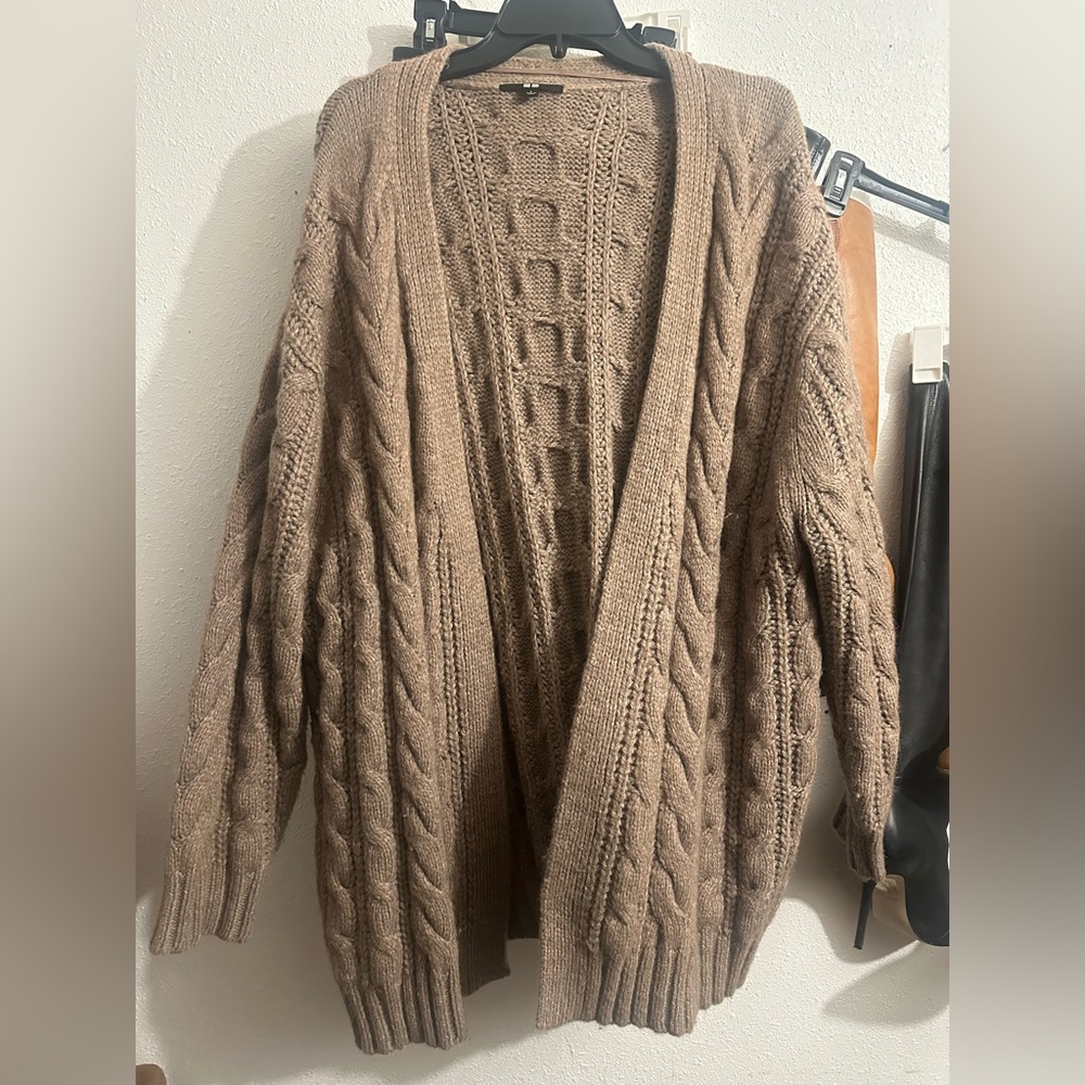 Uniqlo Brown Knit Sweater